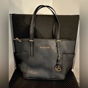 Black Michael Kors Tote